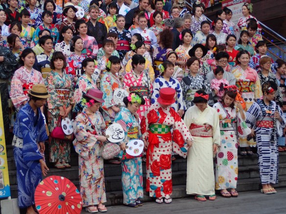 On s'habille le Dimanche